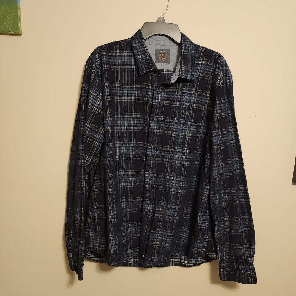 Legacy Copper & Oak Supply Company XL Men's Flannel Long Sleeve Black and blue
